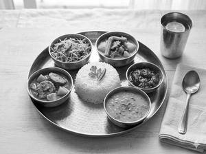 Lunch Thali Veg