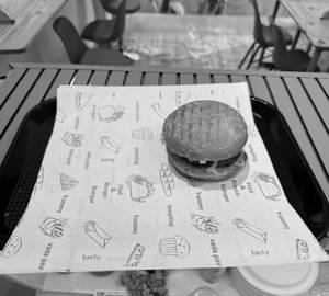 Aloo tikki burger