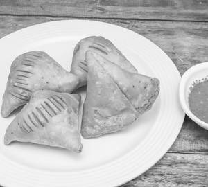 Chowmein Samosa
