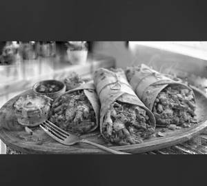 Schezwan wrap