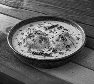 Punjabi Kadhi Pakori