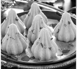 Kesar modak