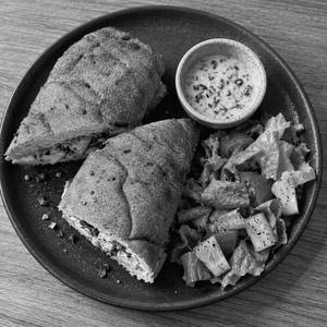 Florentine Paneer Sandwich