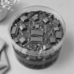 Kitkat Over Loaded Tub