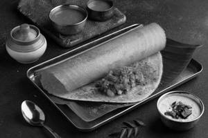 Ghee Karampodi Masala Dosa
