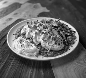 Chicken, Smoked Chicken, Bacon & Cheese Jacket (Served with Vegetables & Potatoes)