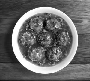 Veg Manchurian Gravy (6 pcs)