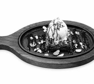 Sizzling Brownie with Ice Cream