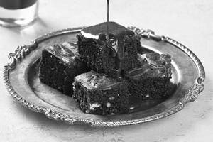 Chocolate Brownie (eggless) (4 Pcs)
