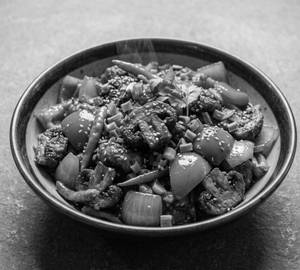 Signature Tossed Chilli Mushroom