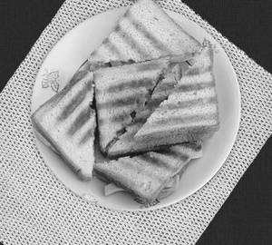 Grilled Brown bread Veg Sandwich