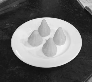 Kesar Modak ( 500 g )