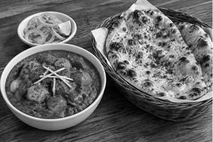 Kadhai Paneer Bread Combo