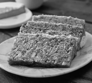 Banana Cake 2 Pcs