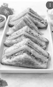 Veg Double Cheese Grilled Sandwich