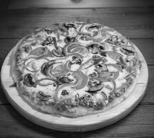 Veg pizza