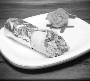 Special lebanese chicken shawarma roll
