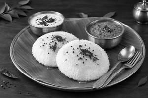 Ghee Idli [2 Pcs]