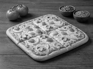 Veggie Mashroom Cheesy Square Pizza