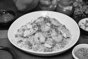 Mixed Coriander Burnt Garlic Fried Rice