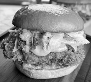Classic Crispy Chicken Burger