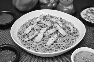 Chili Garlic Chicken Noodles