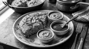 Handvo With Chutney