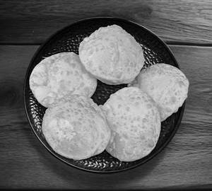 Poori (5-6Pcs)