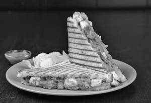 Tandoori Paneer Tikka Grilled Sandwich
