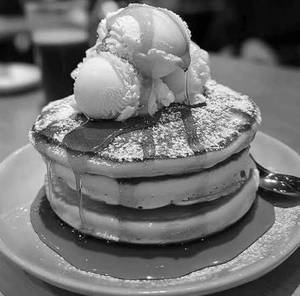 Pancake With Ice Cream