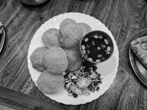 Atta Golgappe ( 7 Psc )