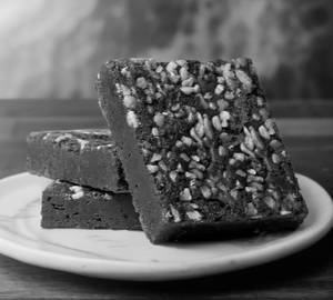 Walnut Brownie