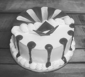 Eggless Strawberry Cake [500 G]
