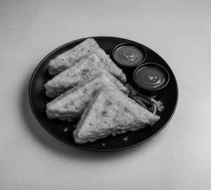 Aloo Bread Pakoda ( 4 Pieces )