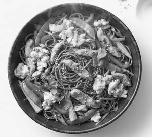 High-Protein Chicken & Egg Whole Wheat Noodles (Zero Maida)