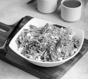 Chilli Garlic Paneer Noodles