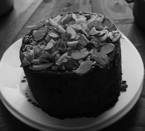 Almond Fudge Pastry [160 Grams]