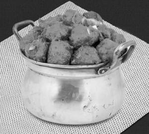 Veg Manchurian Pakoda With Schezwan [400 Grams]