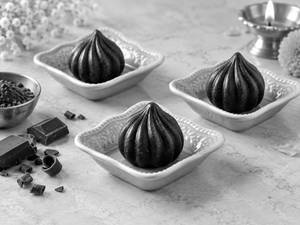 Modak Kaju Chocolate