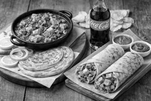 Paneer Kosha Laccha Paratha+veg Roll+coke