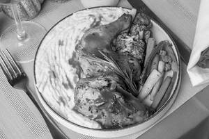 Slow Roasted Chicken [1 Breast + 1 Leg]