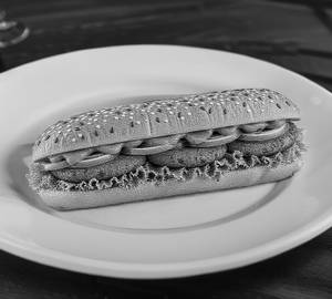 Tandoori longer burger