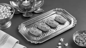 Special Lal Peda
