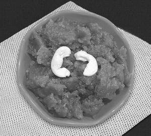 Singhade Ka Halwa (In Cow Ghee) 150 Gram - Falahari/Upvas/Vrat - Prep Time : 50 - 70 Minutes