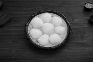 Stewed Idli With Black