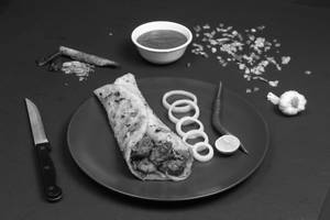 Jumbo Egg Chicken 65 Roll