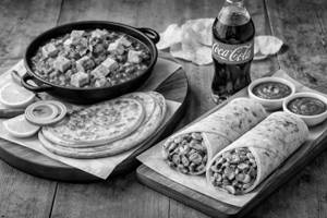 Paneer Kosha Laccha Paratha+mushroom Roll+coke