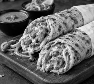 Chilli Soya Chaap Roll (Top Seller ✨)