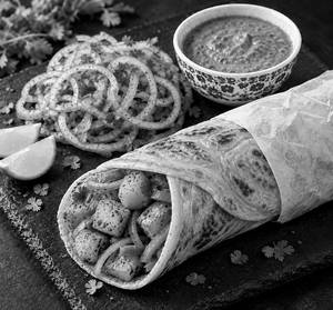 Chatpata Aloo Cheese Roll