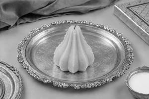 Kesar Malai Modak
